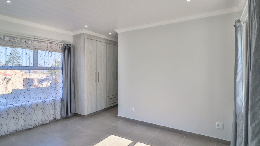 3 Bedroom Property for Sale in Dana Bay Western Cape